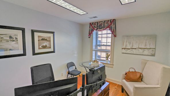 Office Space in Downtown Leesburg: 101 Loudoun Streeet SW, Leesburg, VA 20175